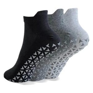 CYNTHIA GALEANA Classic Ankle Grip Socks – 3-Pair Pack